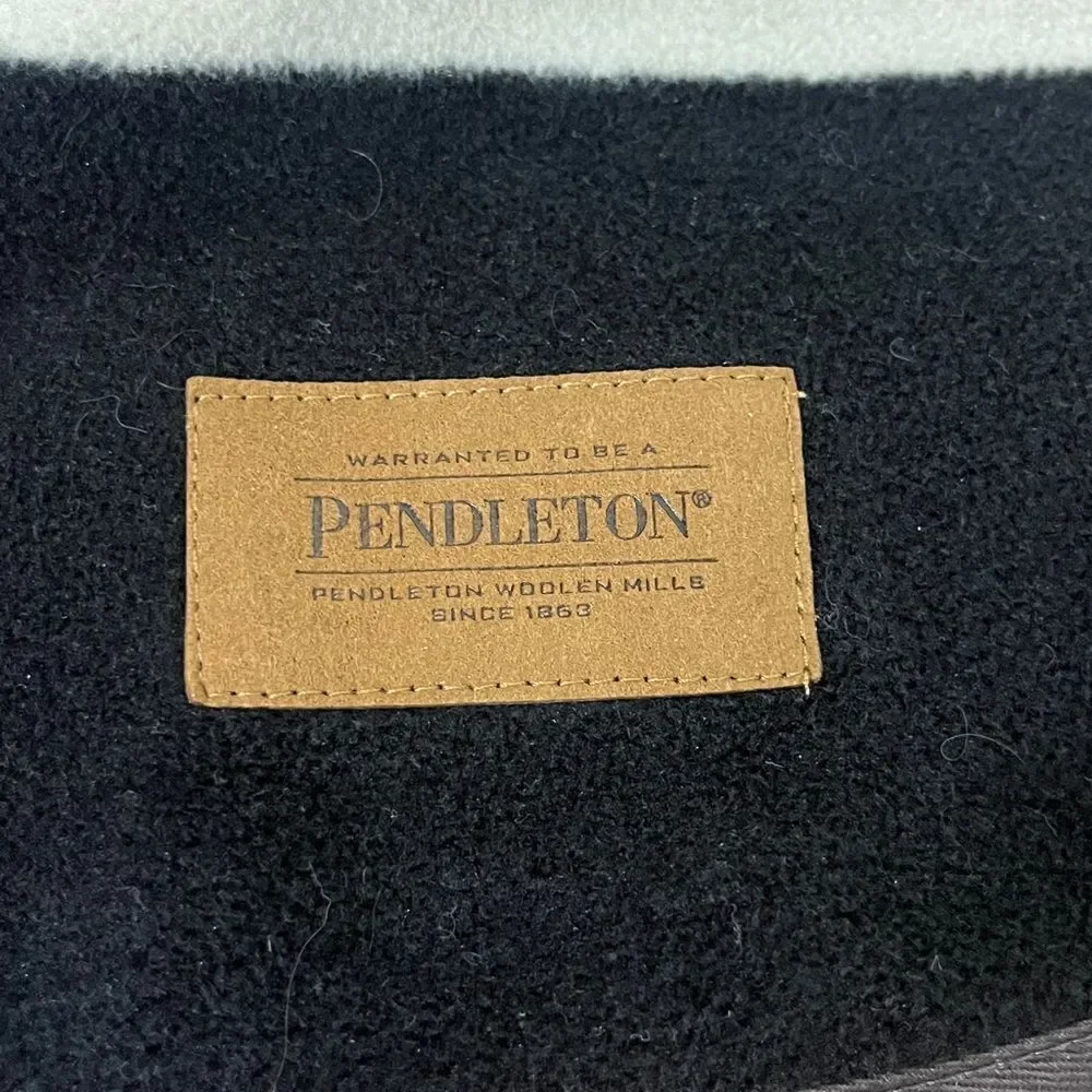 Pendleton Acadia Fleece Dog Coat Vibrant Striped Size Medium